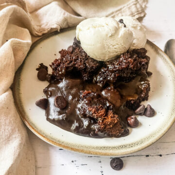 Crockpot Chocolate Lava Cake