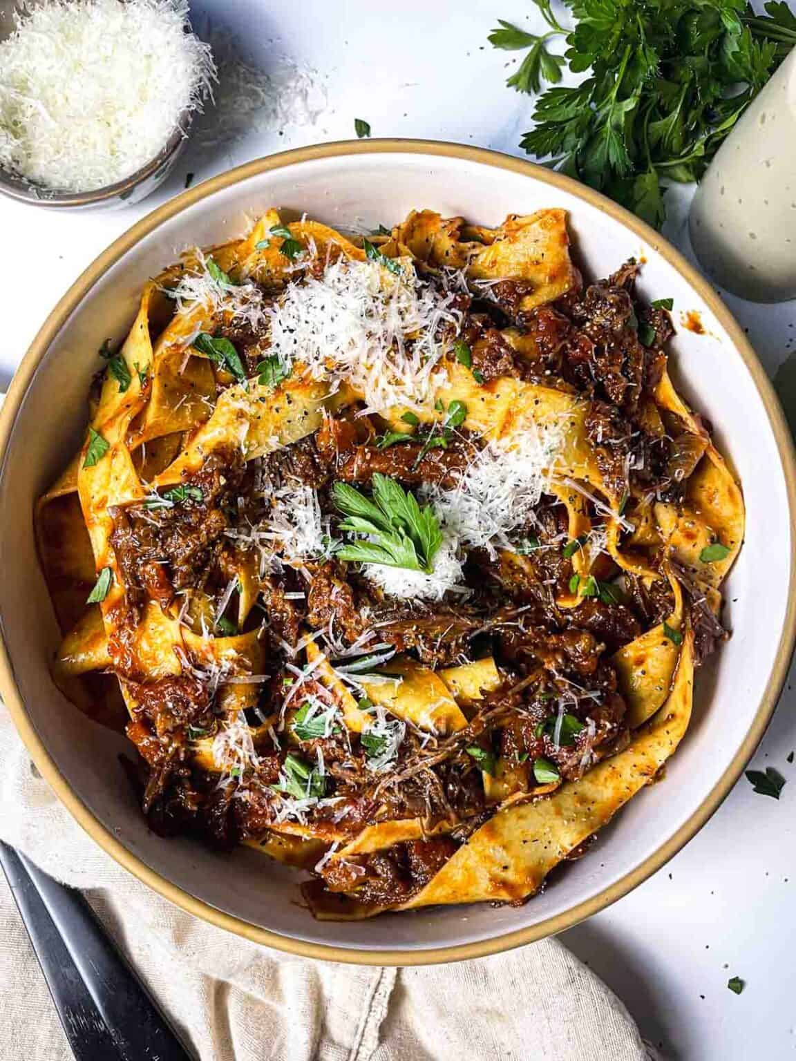 Italian Short Ribs in Ragu (Braised Beef Recipe) - Meghan It Up