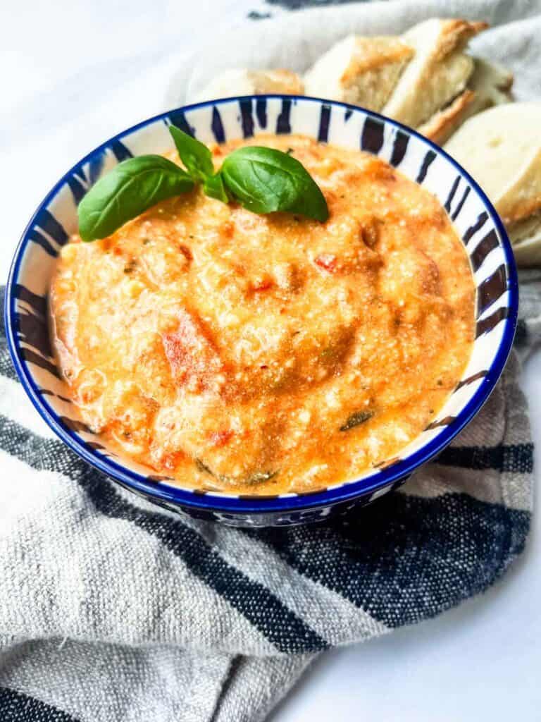 Pesto alla Calabrese with bread.