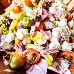Chopped antipasto salad featured image.