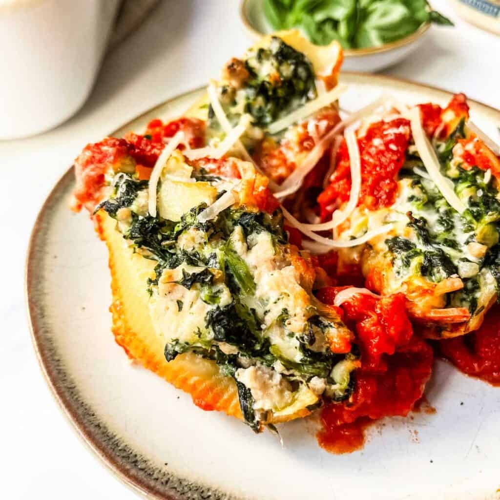 Short Rib Stuffed Shells Easy Italian Meat Stuffed Shells with Ricotta Recipe - Meghan It Up