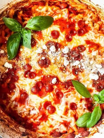 Pizzaiolo pasta featured image.