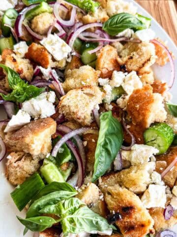 Grilled Panzanella Salad featured image.