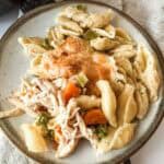 Chicken pot pie pasta bake featured image.